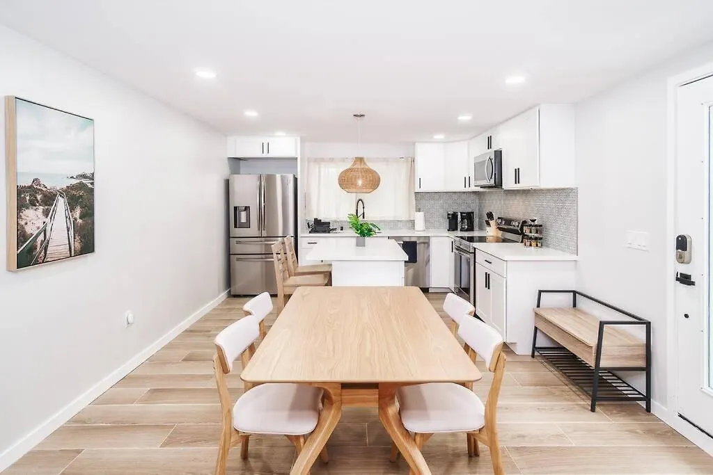 Hawaii Dream Escape! Steps From The Sand Apartment Hau'ula 0*,  United States